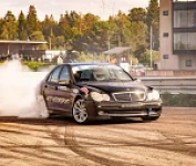 Mercedes-Benz W203 C-Class 