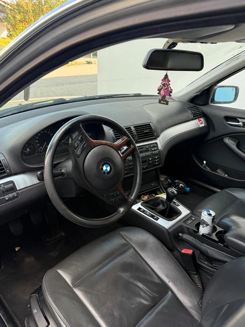 BMW E46 2003