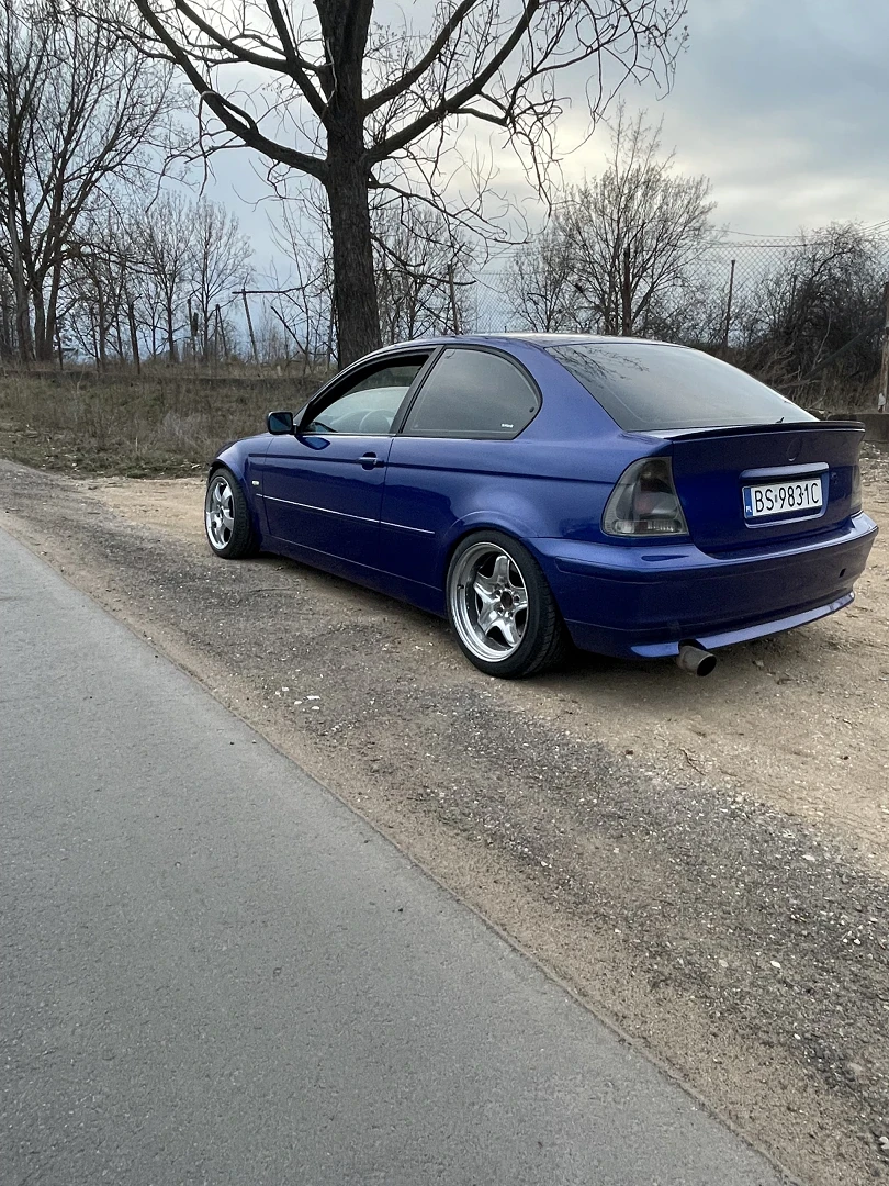 BMW E46 2002