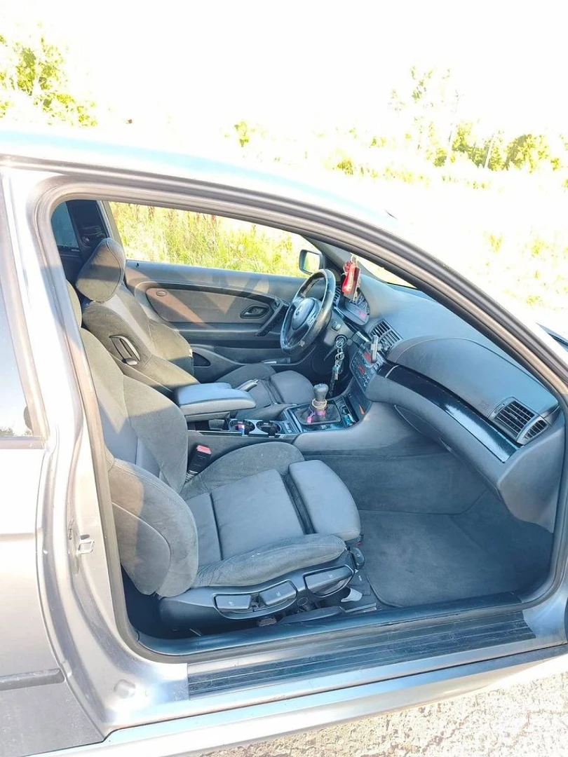 BMW E46 2003