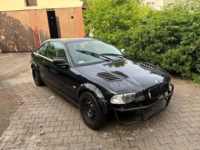 BMW E46 2003