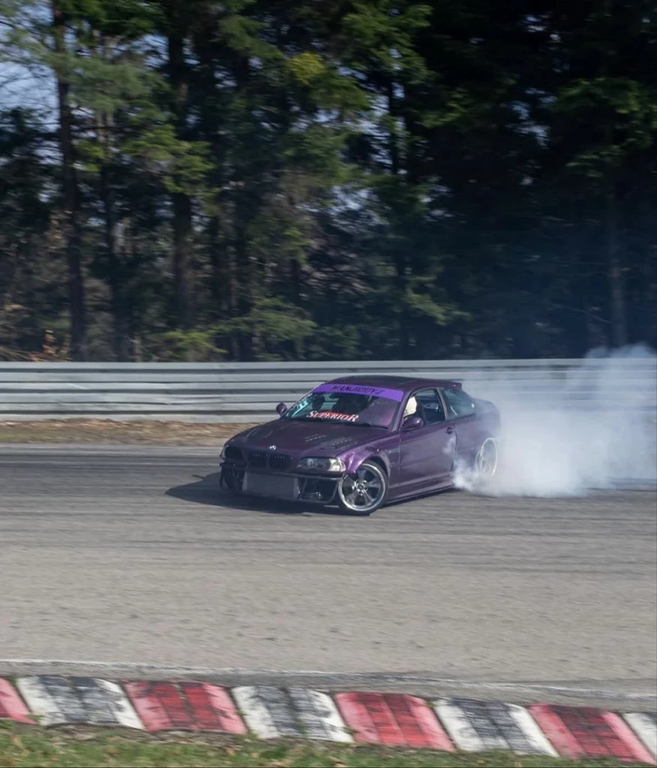 BMW E46 2002