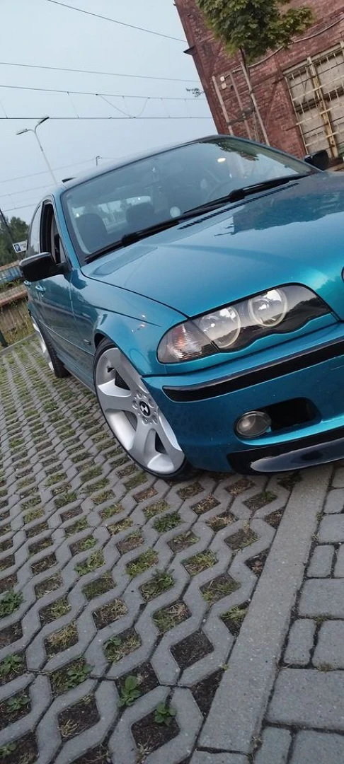 BMW E46 1999