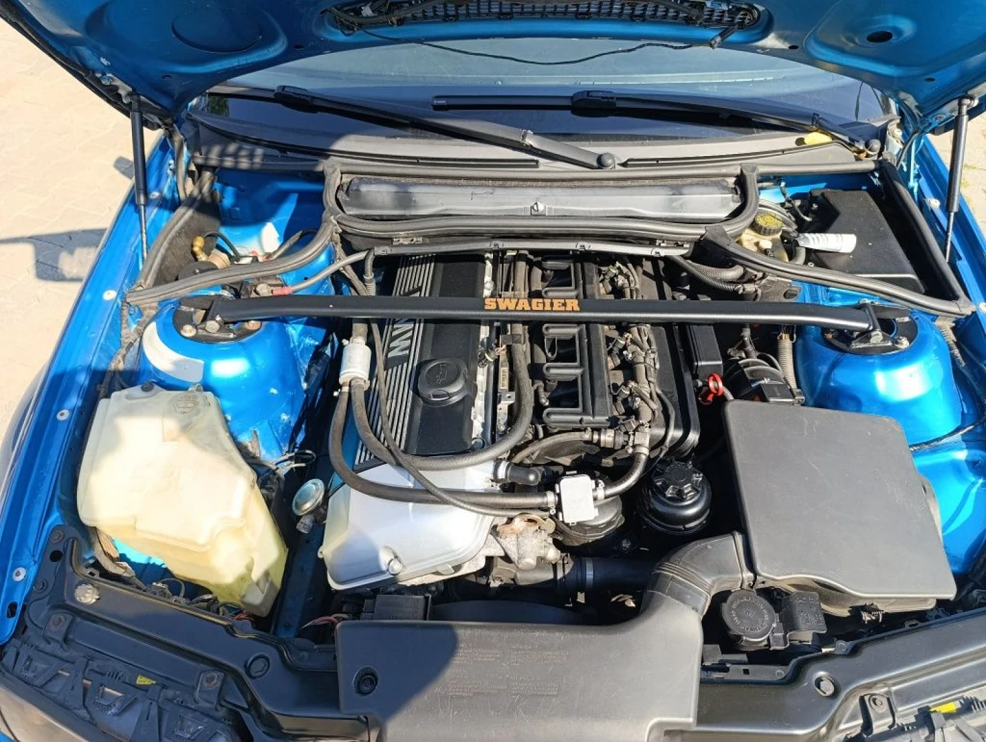 BMW E46 1999