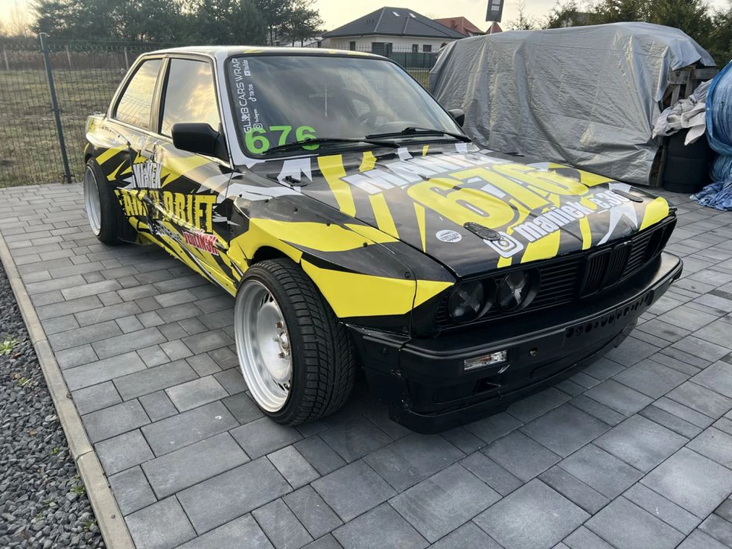 BMW E30 1990