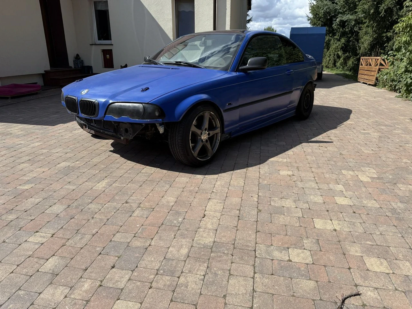 BMW E46 2000