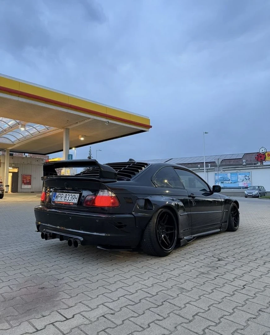 BMW E46 1998