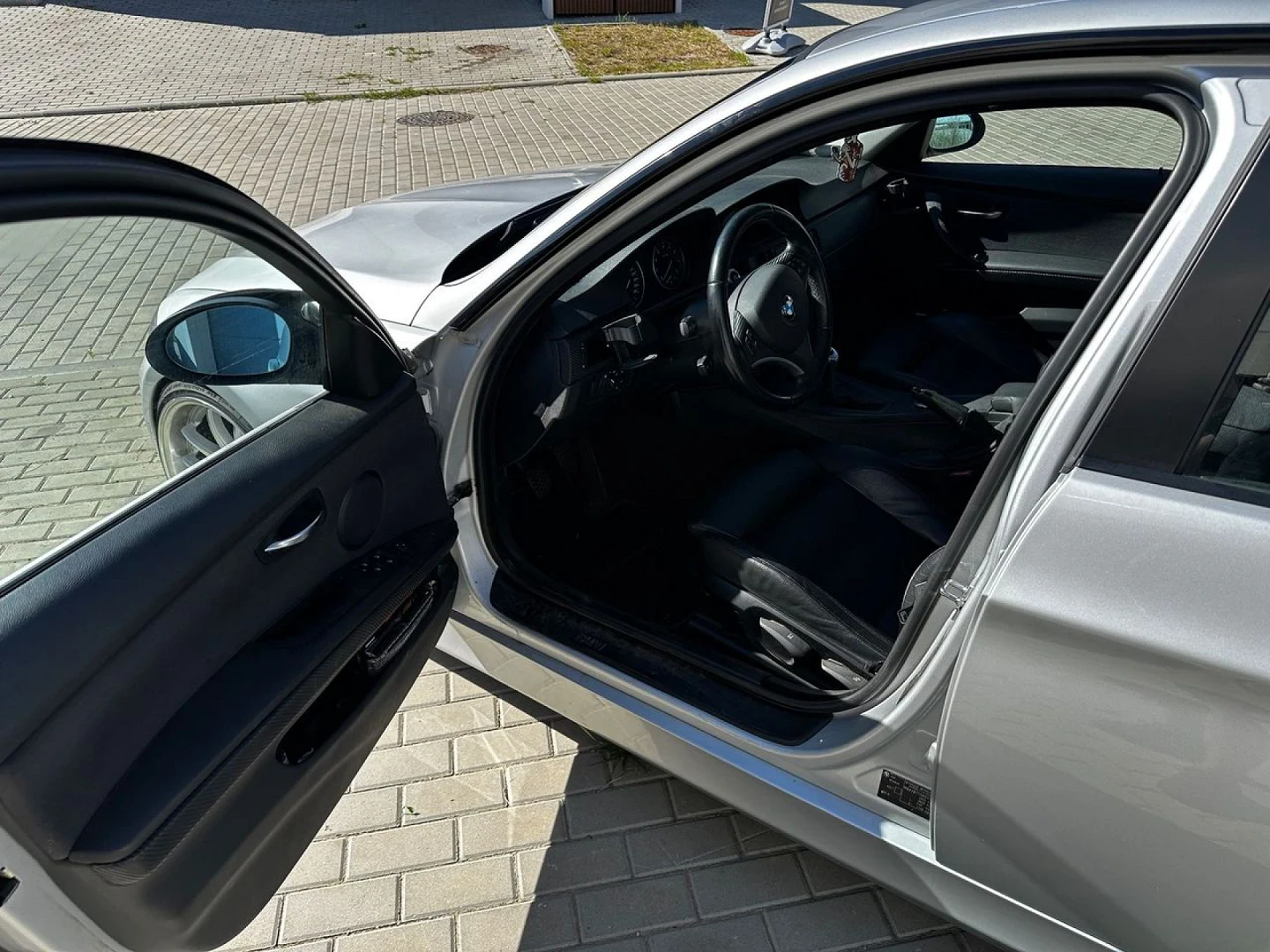 BMW E90 2007