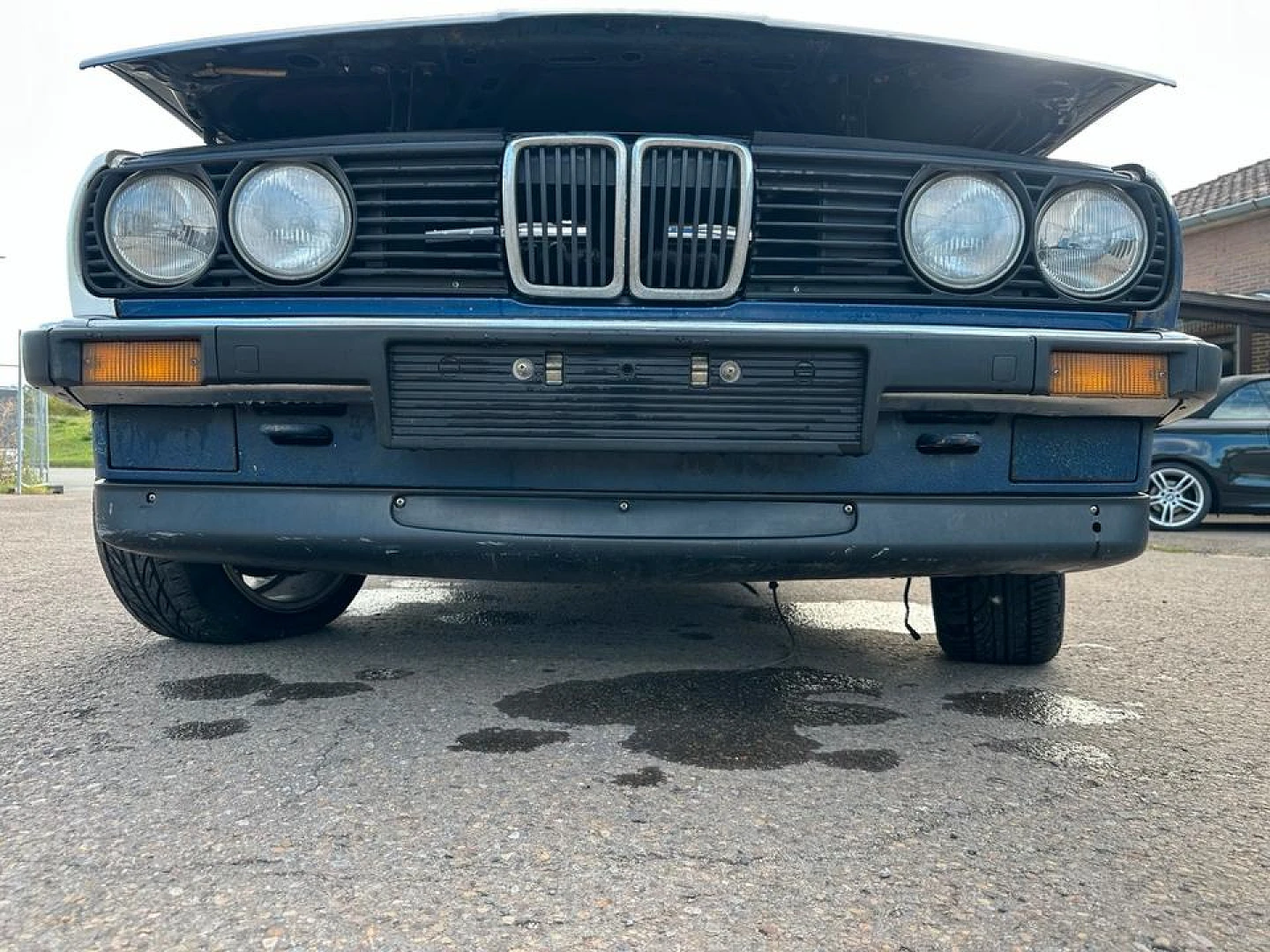 BMW E30 1986