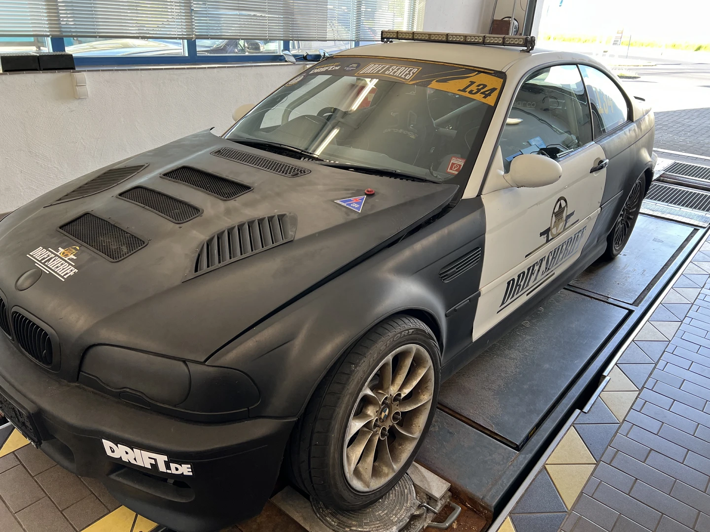 BMW E46 2005