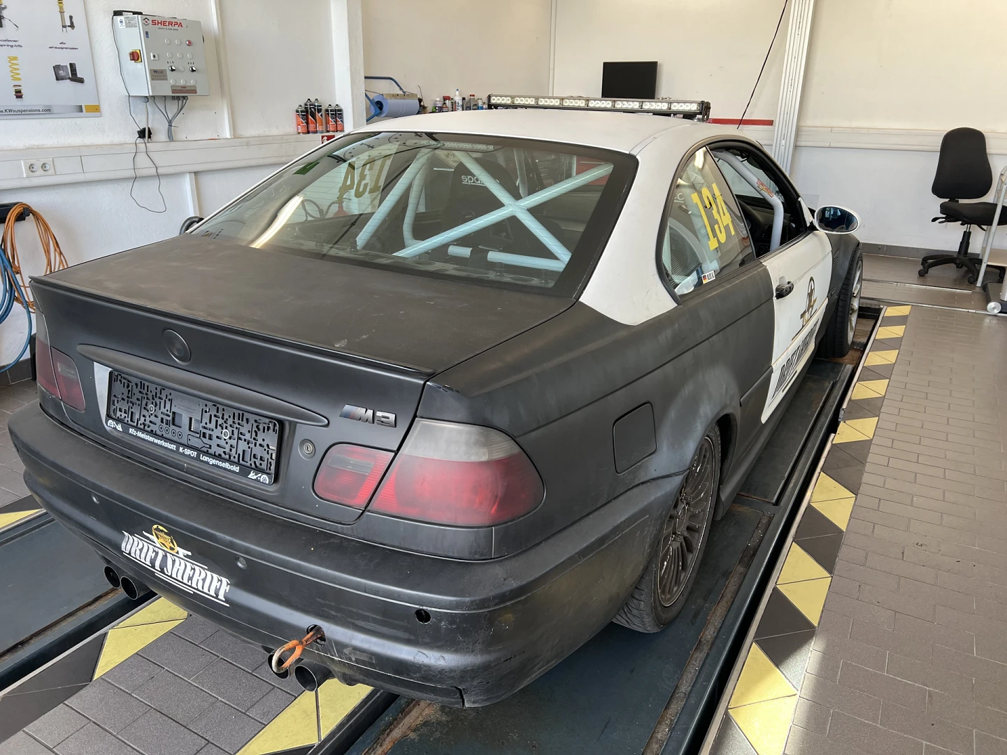 BMW E46 2005
