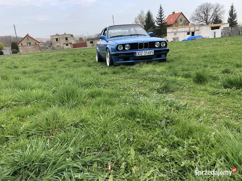 BMW E30 1991