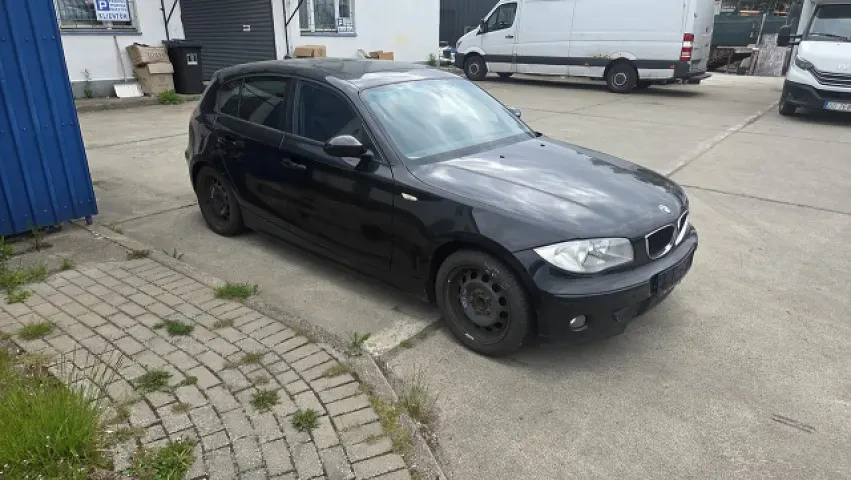 BMW E87 2007