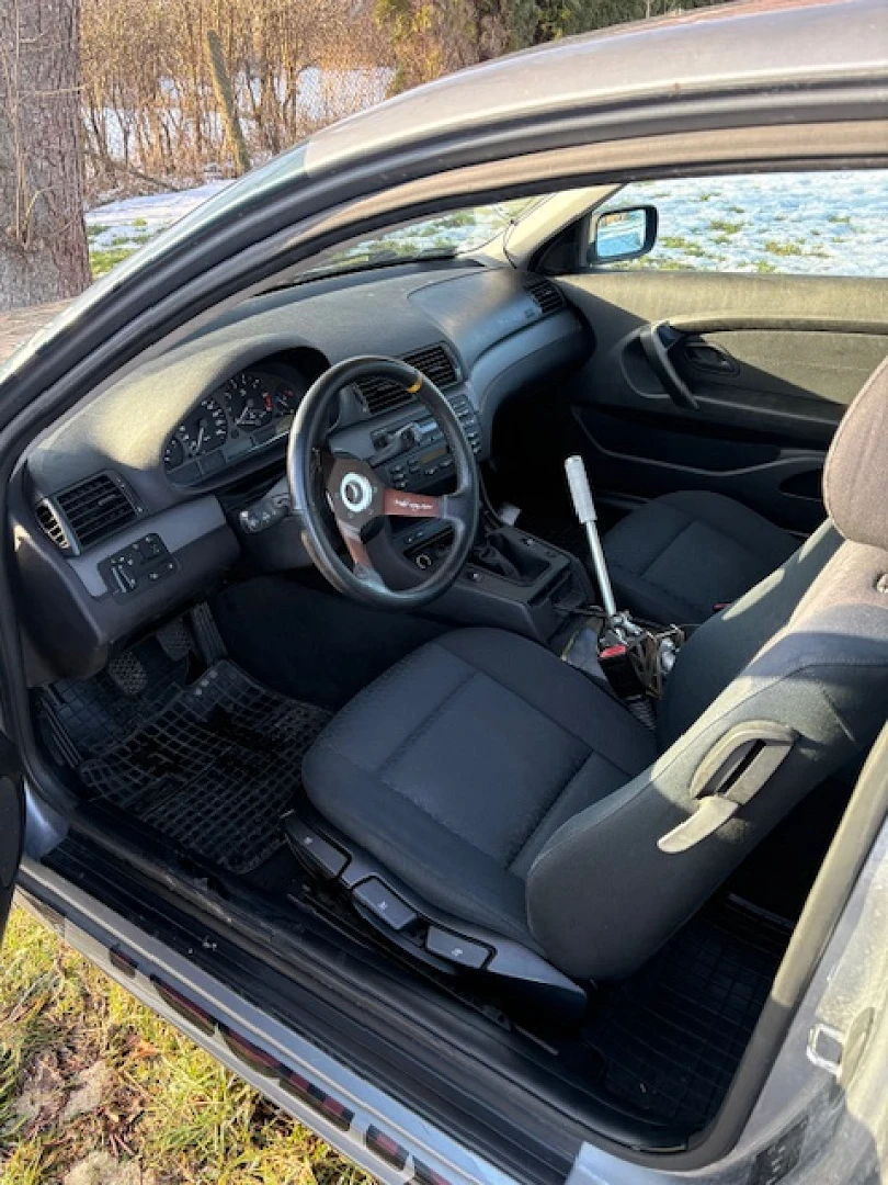 BMW E46 2003