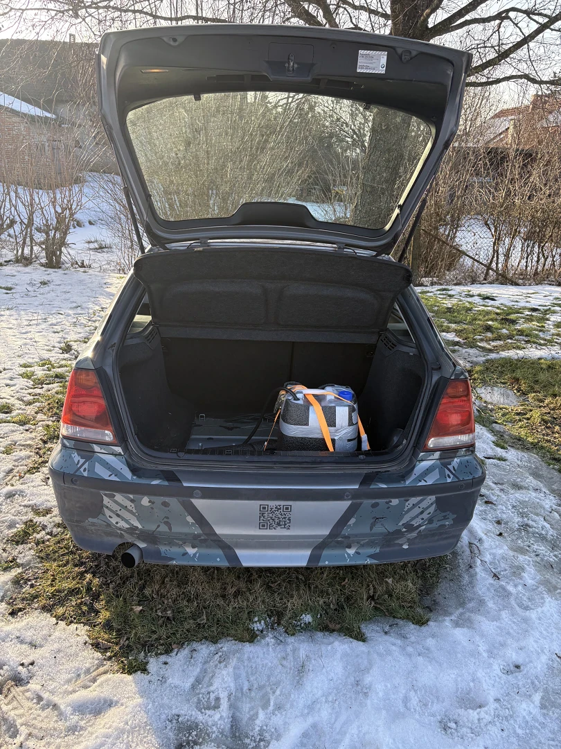 BMW E46 2003