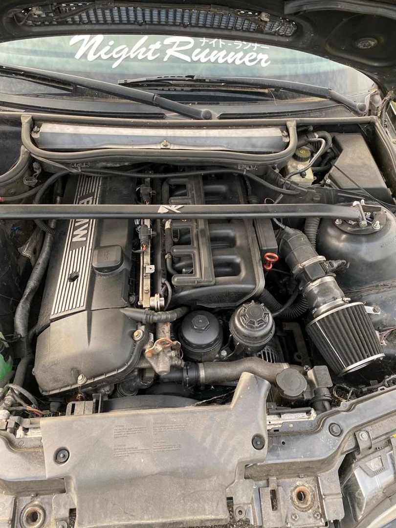 BMW E46 2000