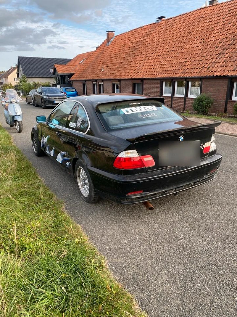 BMW E46 2000