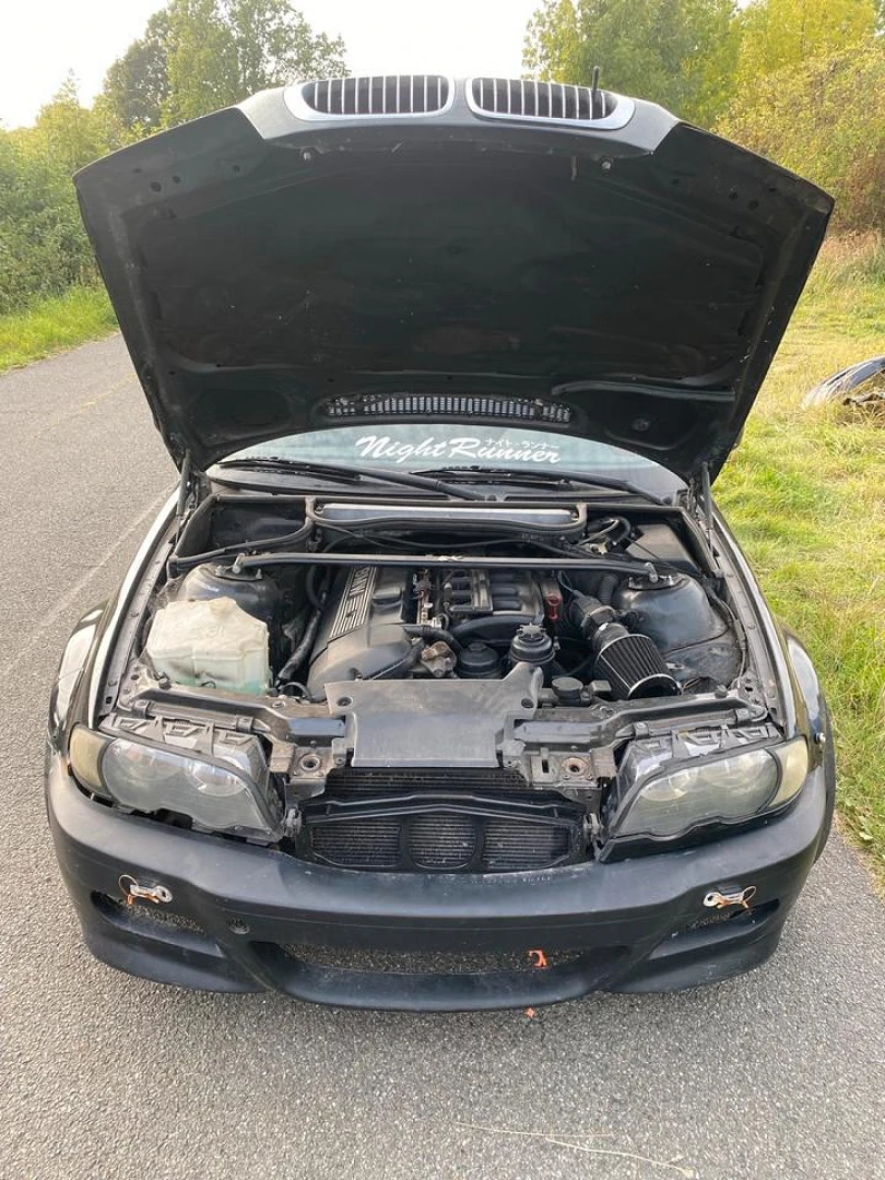 BMW E46 2000