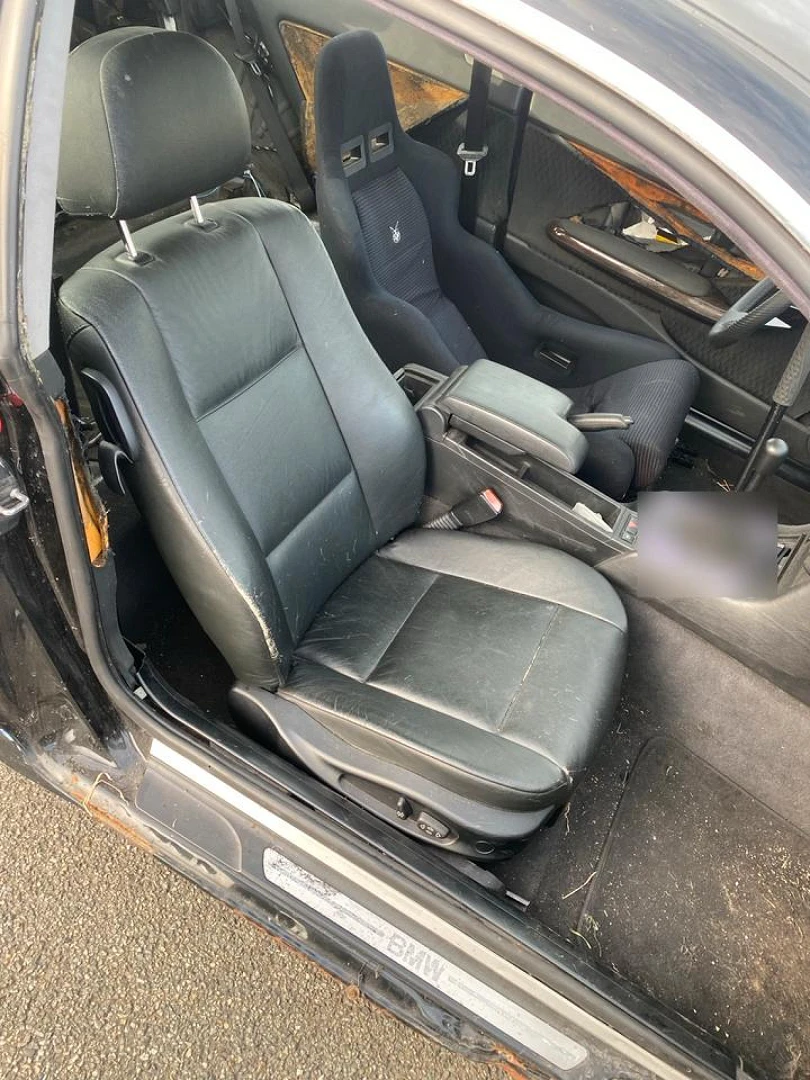 BMW E46 2000