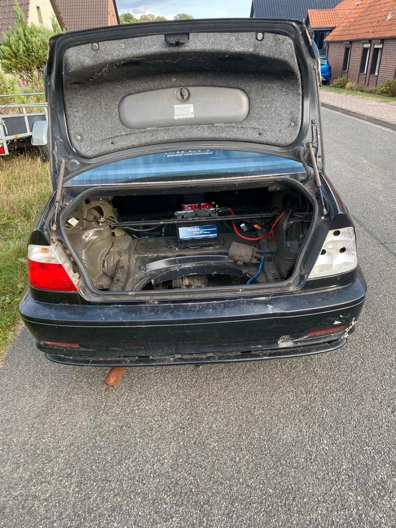 BMW E46 2000