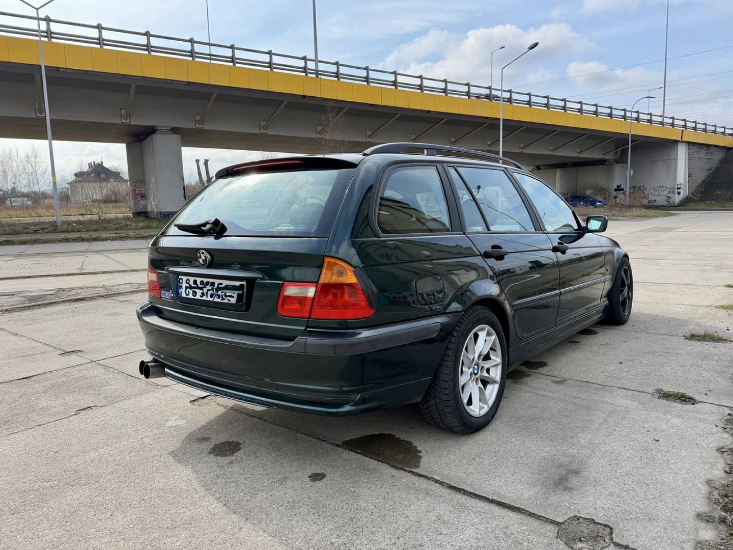 BMW E46 2001