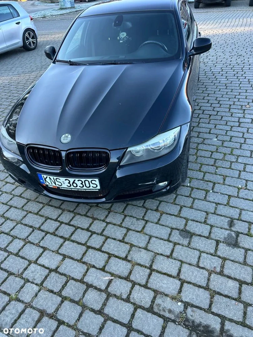 BMW E90 2009