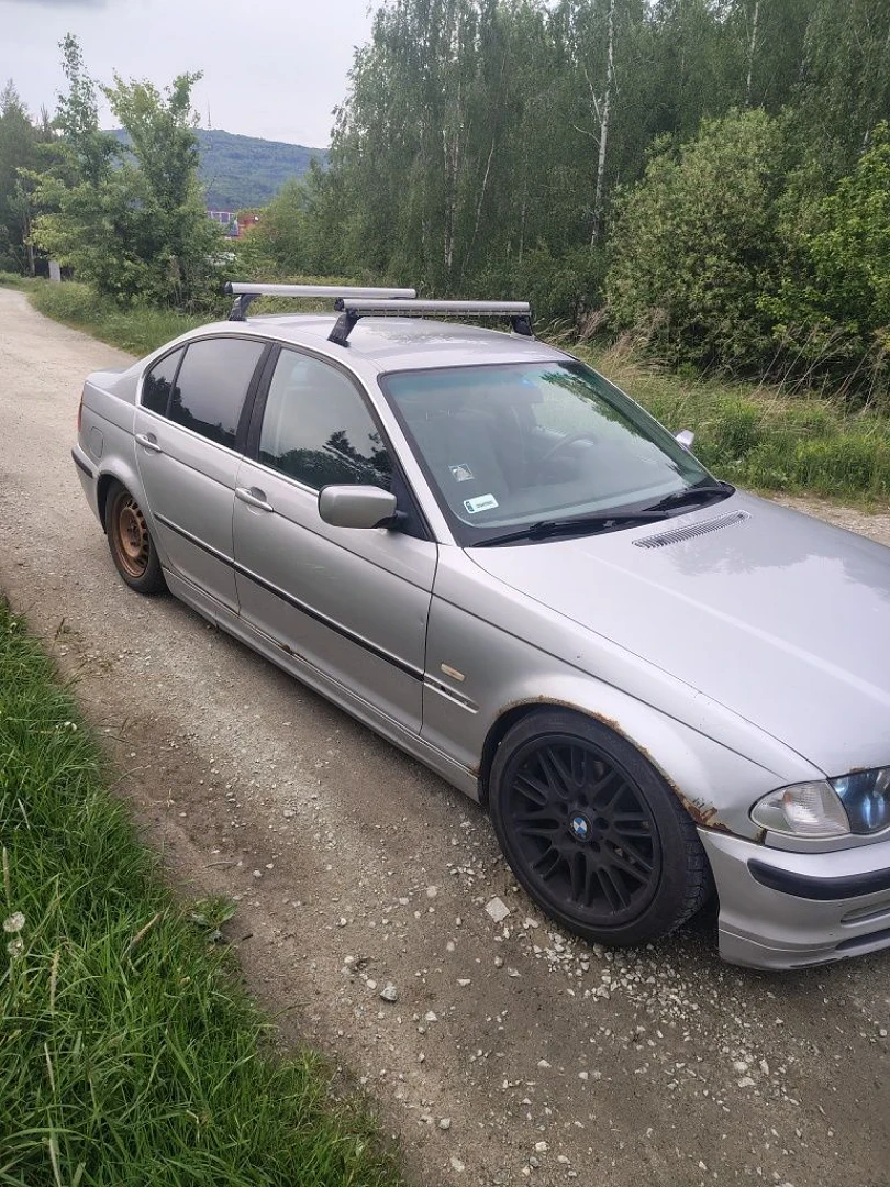BMW E46 2000