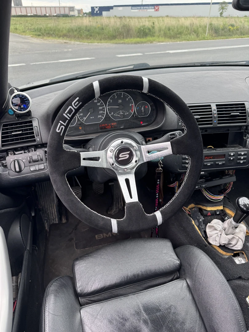 BMW E46 2005