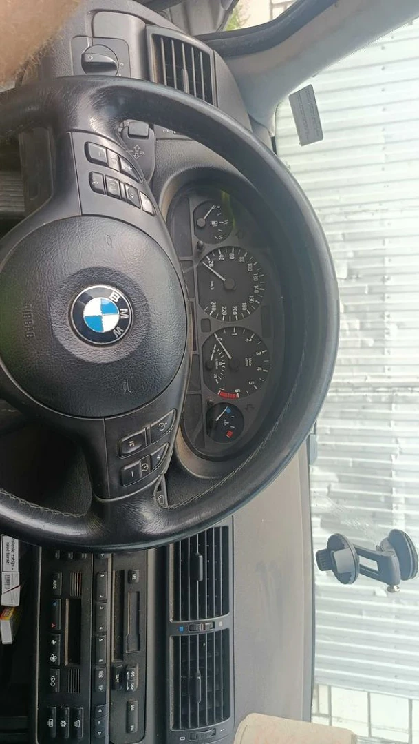 BMW E46 2003