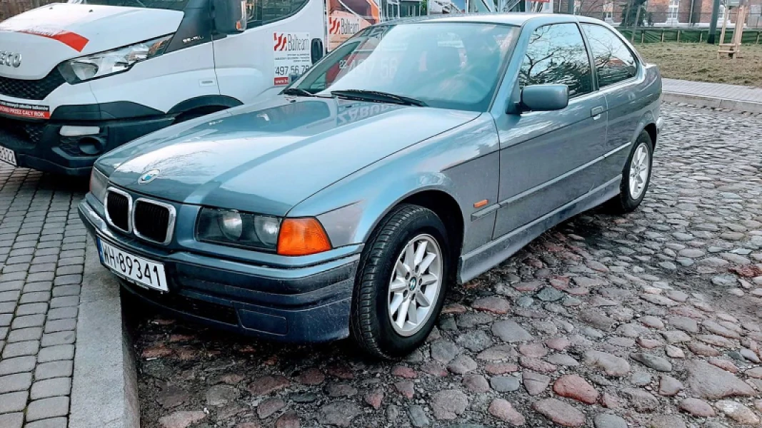 BMW E36 2000