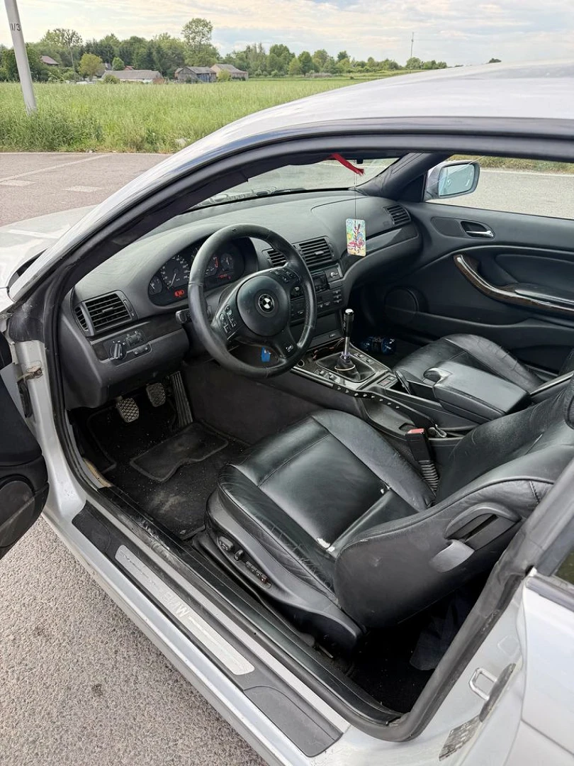 BMW E46 2000