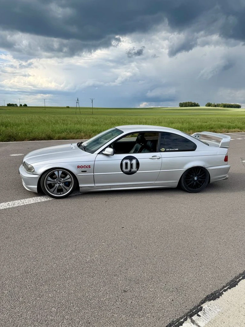 BMW E46 2000