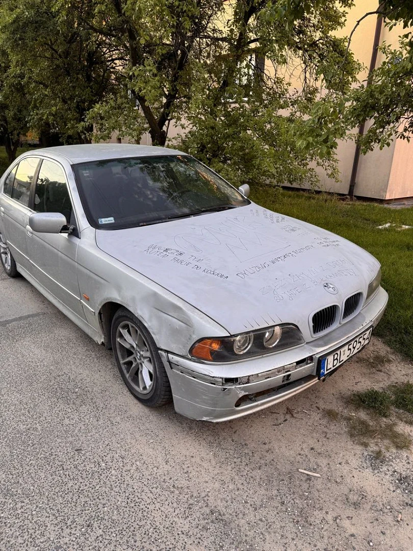 BMW E39 2001