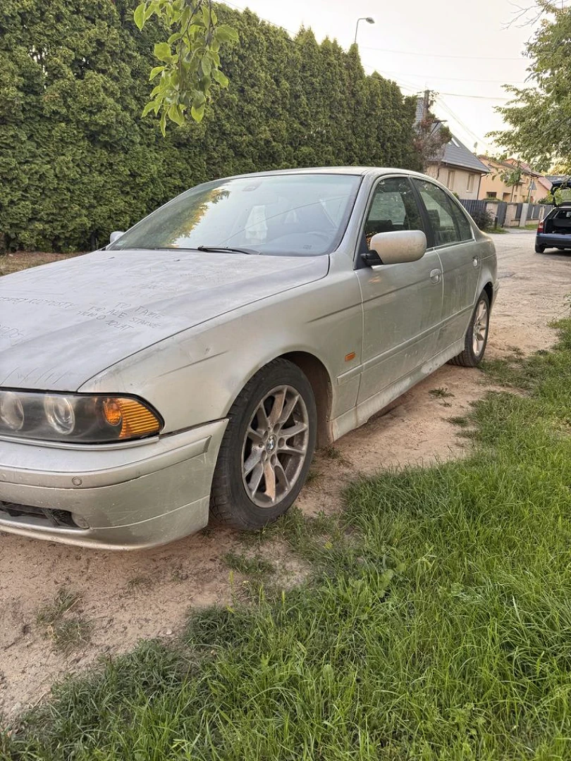 BMW E39 2001