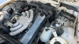 BMW E30 1987