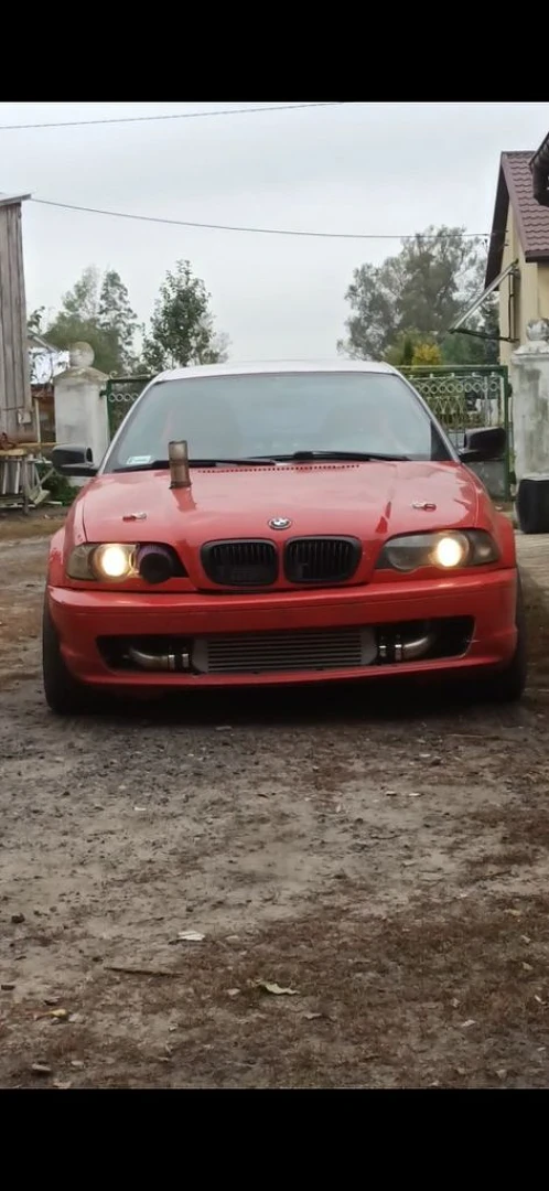 BMW E46 2001