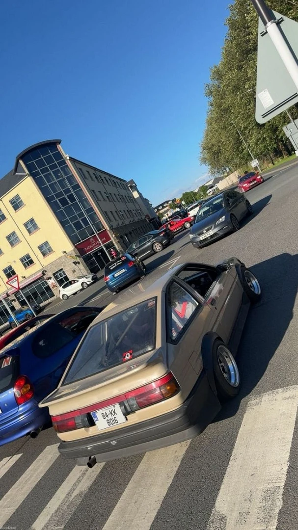 Toyota Corolla AE86 (Trueno / Levin) 1984
