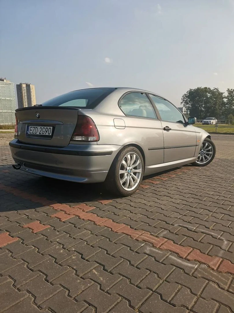 BMW E46 2003