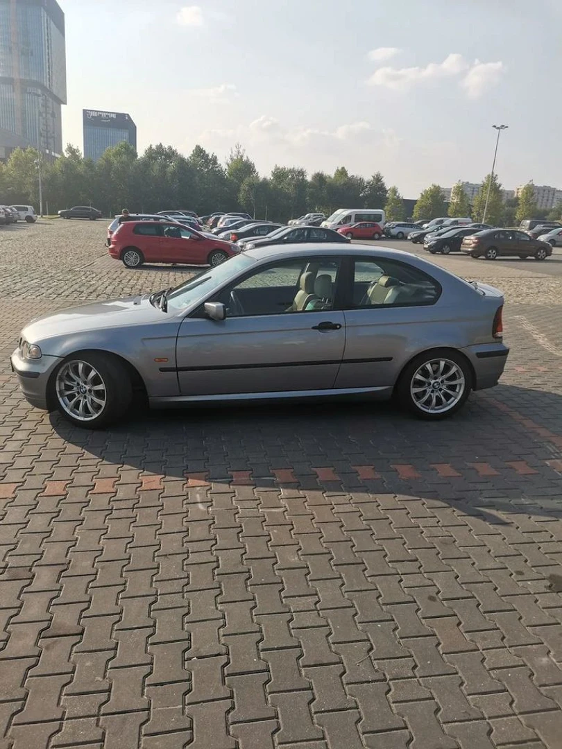 BMW E46 2003