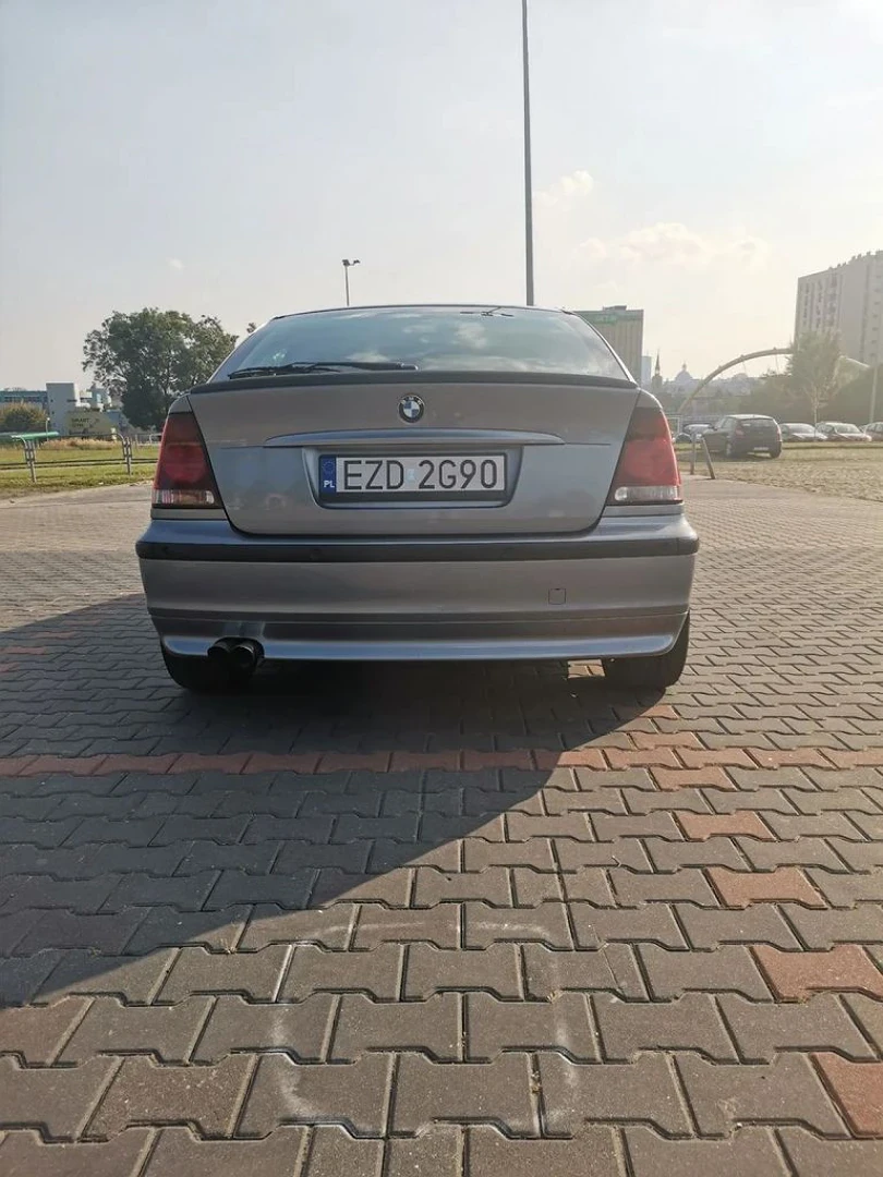BMW E46 2003