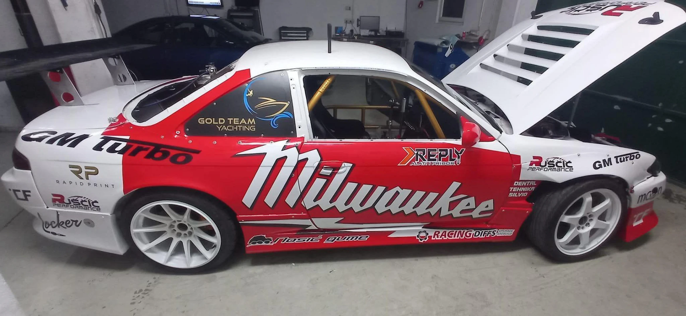 Nissan Silvia S14 / 200SX / 240SX 2000