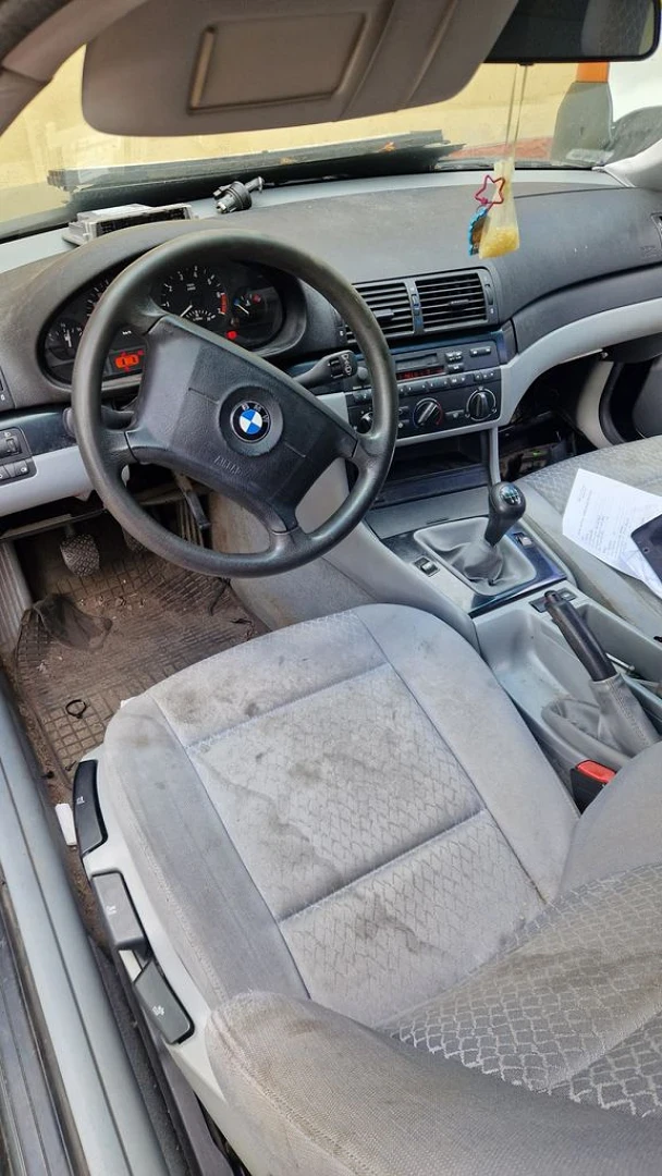 BMW E46 2001