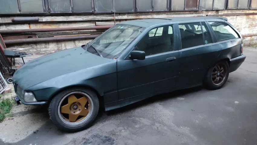 BMW E36 1998