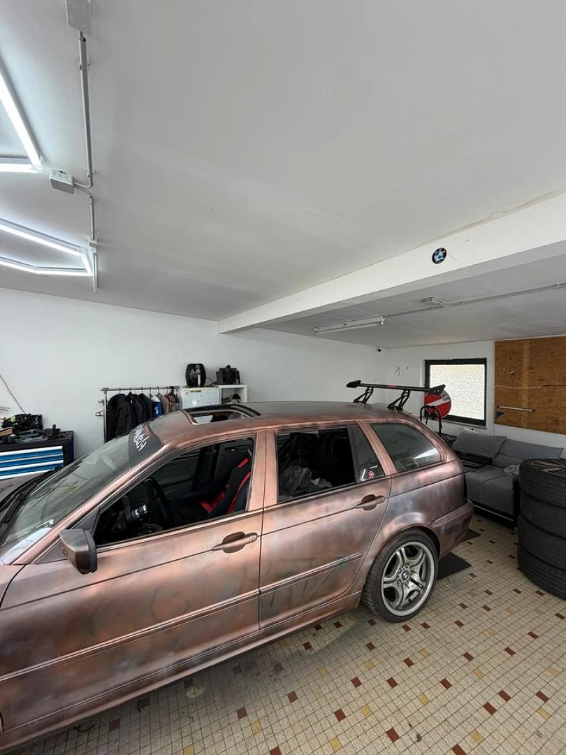 BMW E46 2002