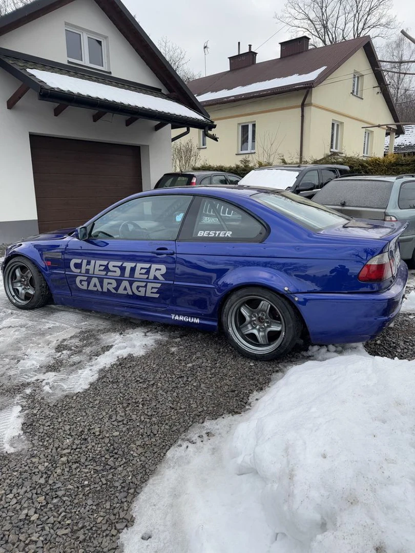 BMW E46 2001