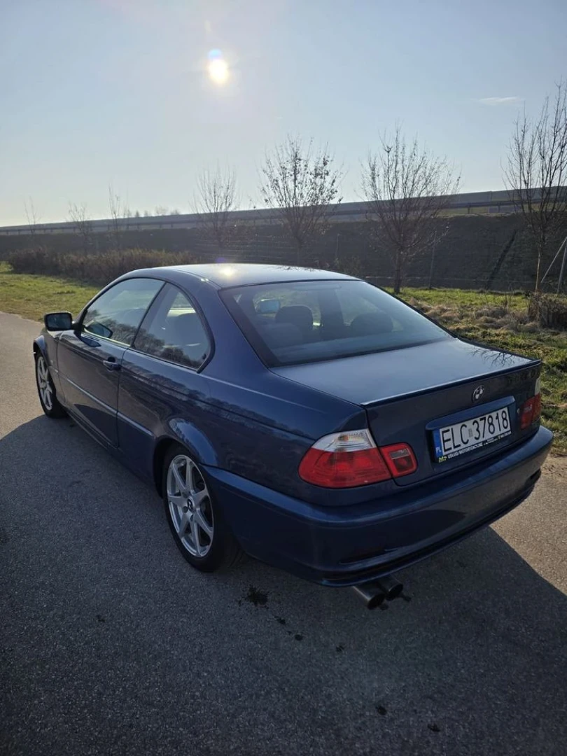 BMW E46 2001