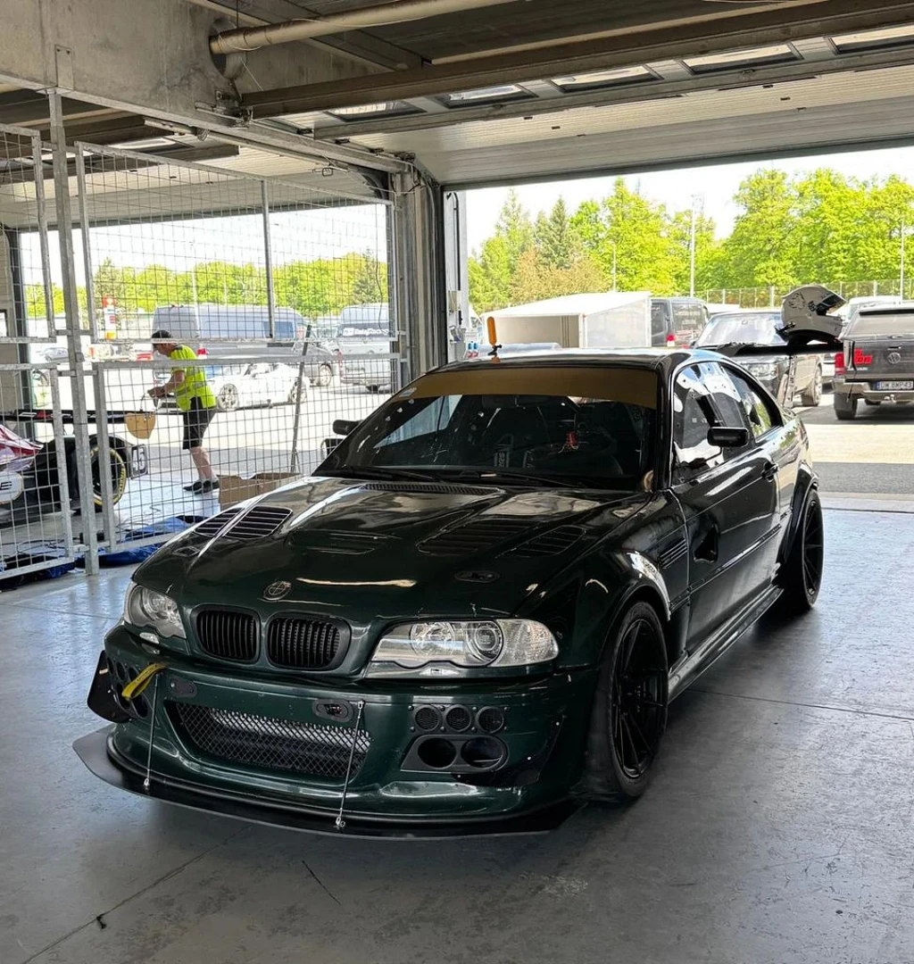 BMW E46 2000