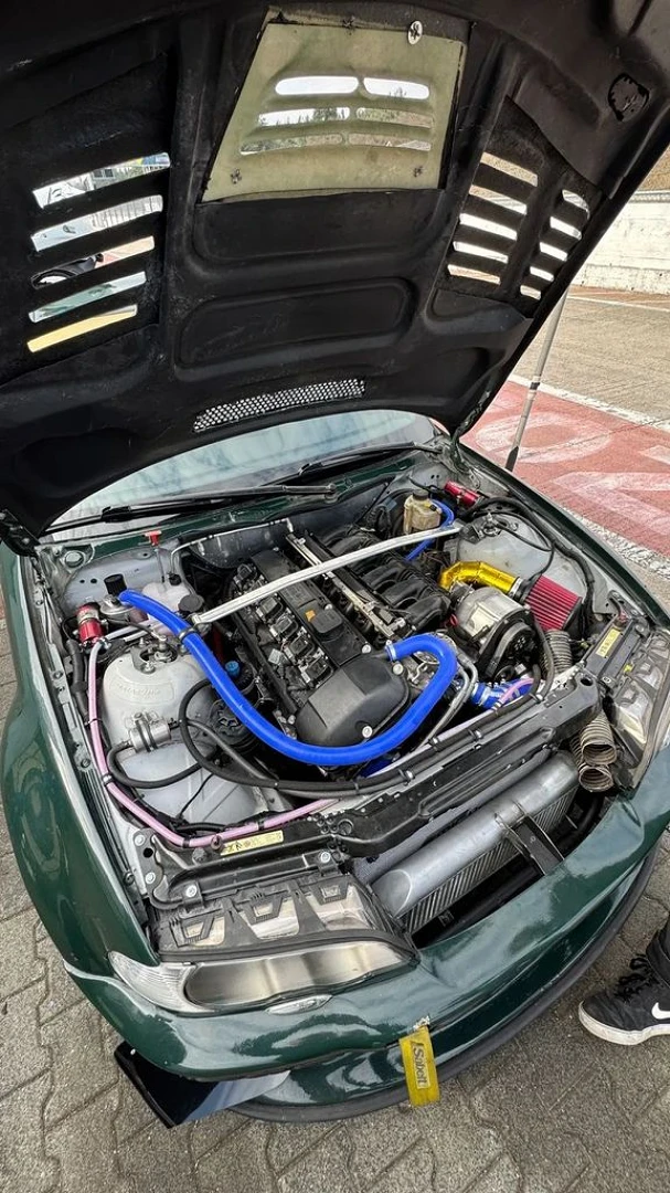 BMW E46 2000