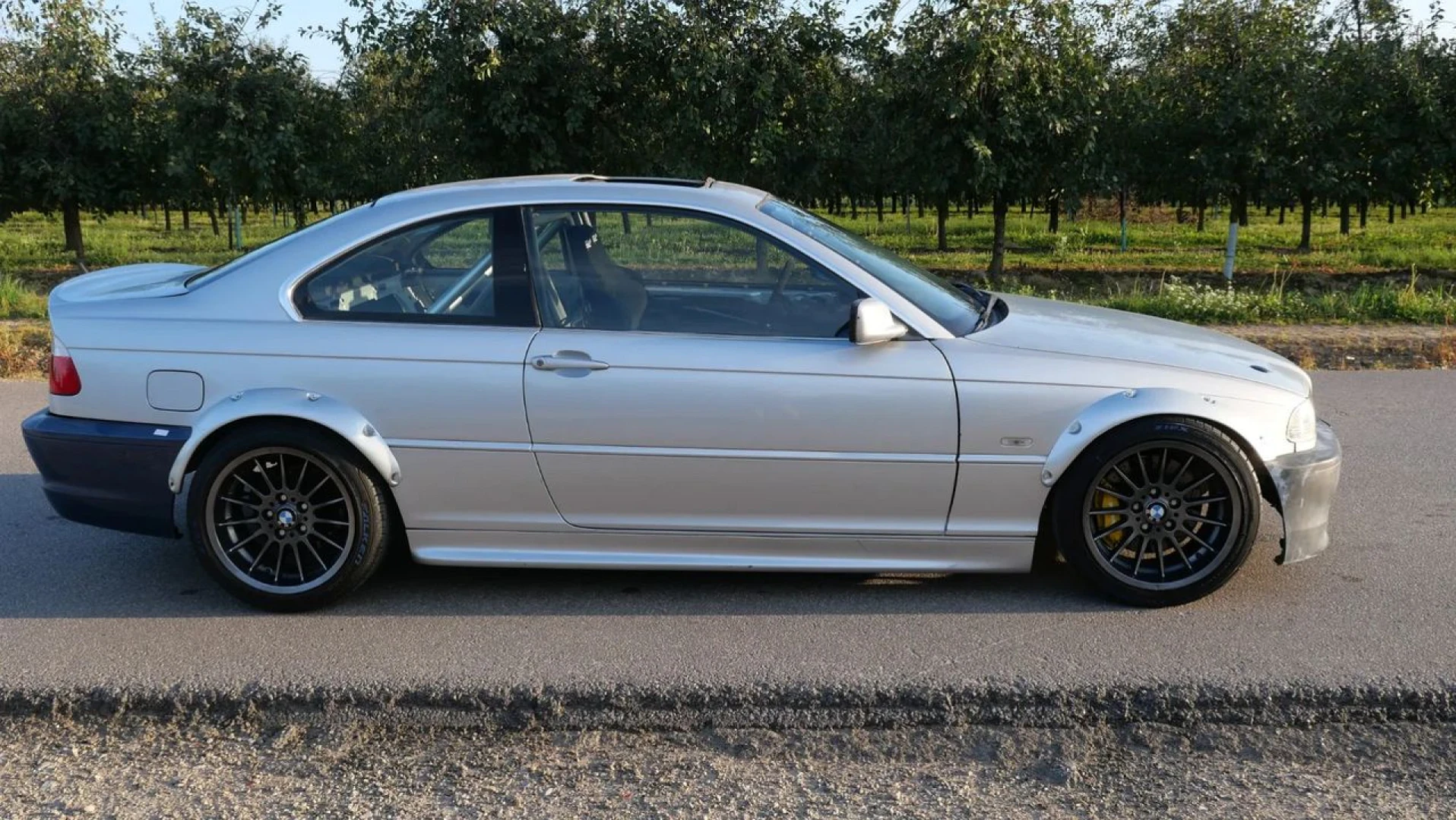 BMW E46 2001
