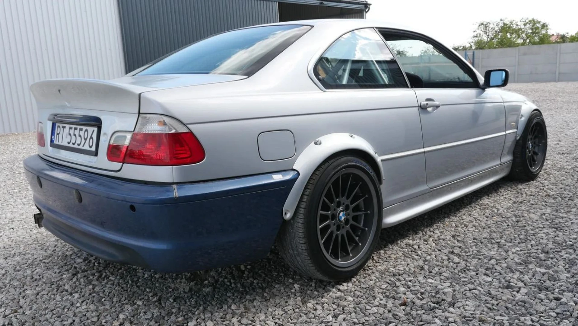 BMW E46 2001